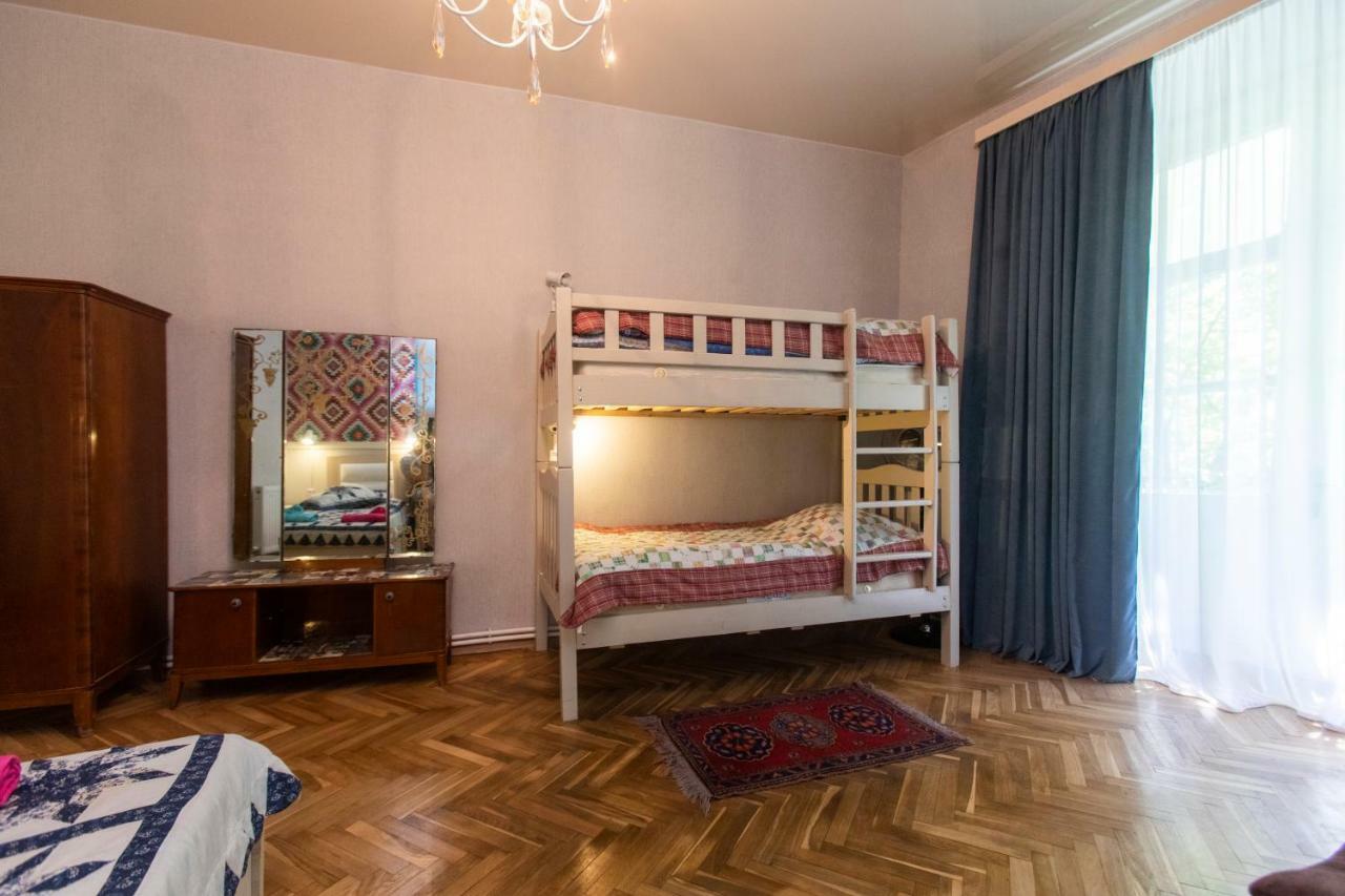 Private Apartment In The Center Of Old Tbilisi Buitenkant foto